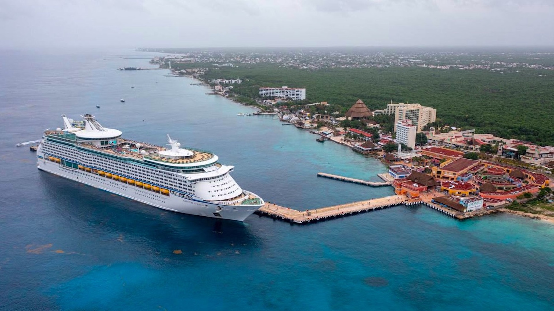 Cruceros regresan al Caribe mexicano. Foto de Twitter @CarlosJoaquin