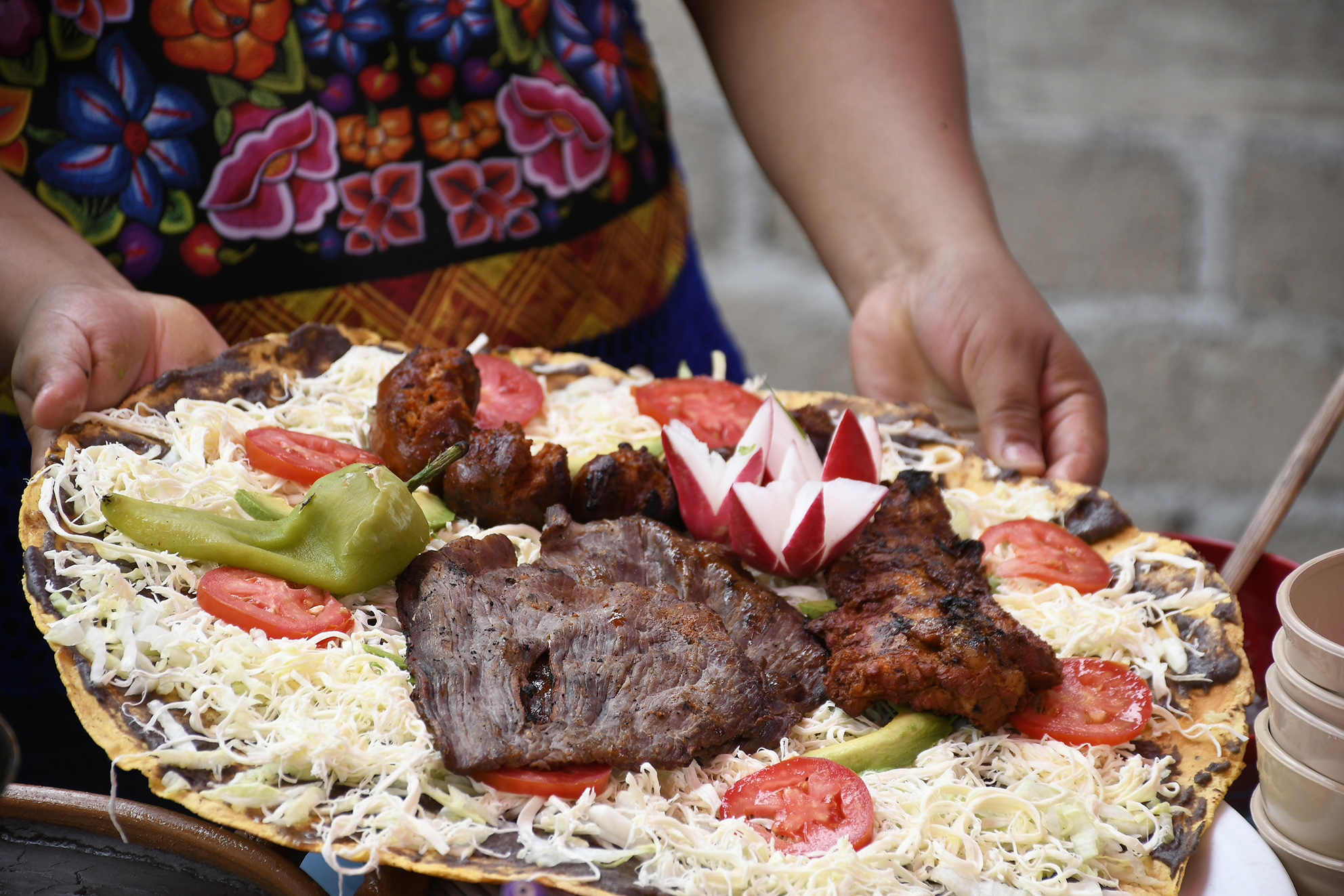 Tlayudas, emblemático sabor de Oaxaca. Foto de Explora Oaxaca