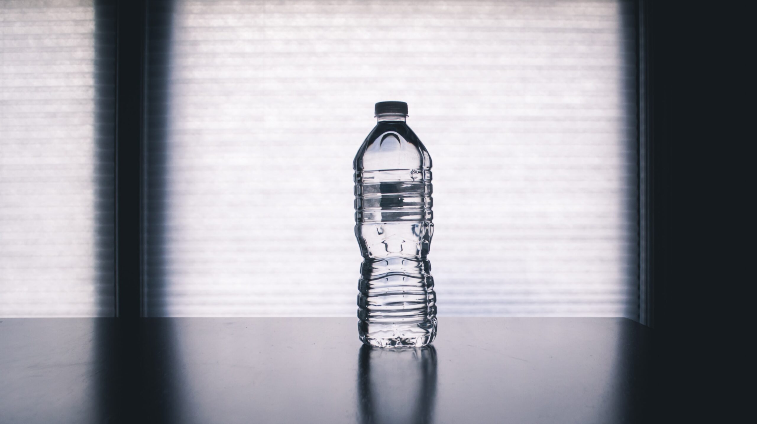 Solo 17% del plástico de botellas es reciclado. Foto de Steve Johnson