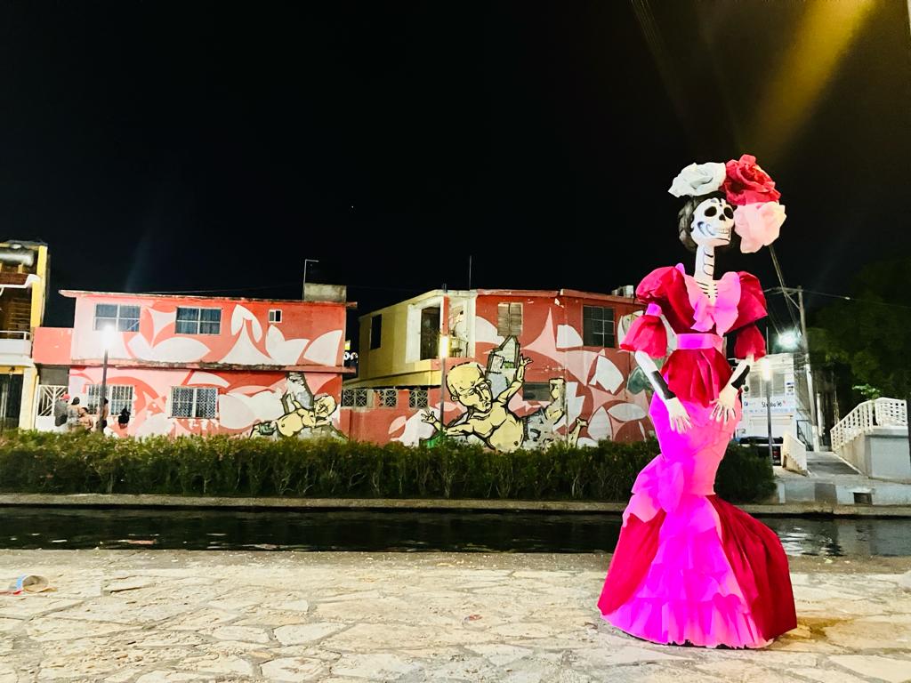 La Catrina, símbolo de la muerte en México. Foto de Tania Villanueva para Webcams de México