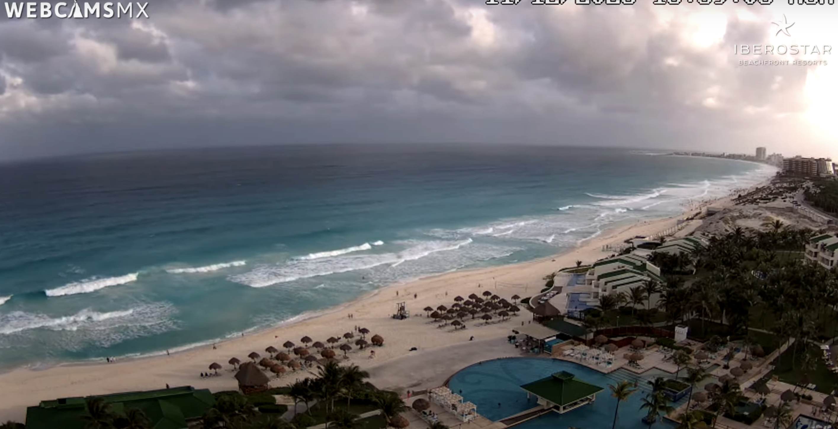 El Hotel Iberostar Selection Cancún cuenta con una de las mejores vistas del Caribe Mexicano y ahora ya se puede disfrutar a través de Webcams de México. Foto tomada de video