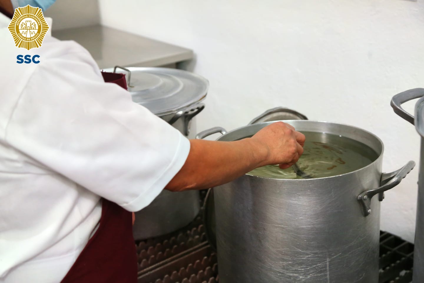 Pozole y birria, parte del menú de 'El Torito' en fiestas patrias. Foto de SSC